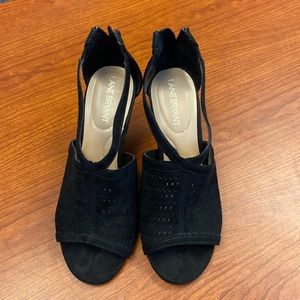 Lane Bryant Black Open Toed Ankle Strap Heeled Shoe Sz 7W